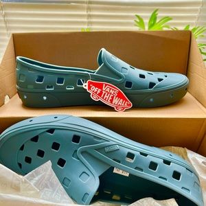 Vans SLIP-ON TRK SHOE
